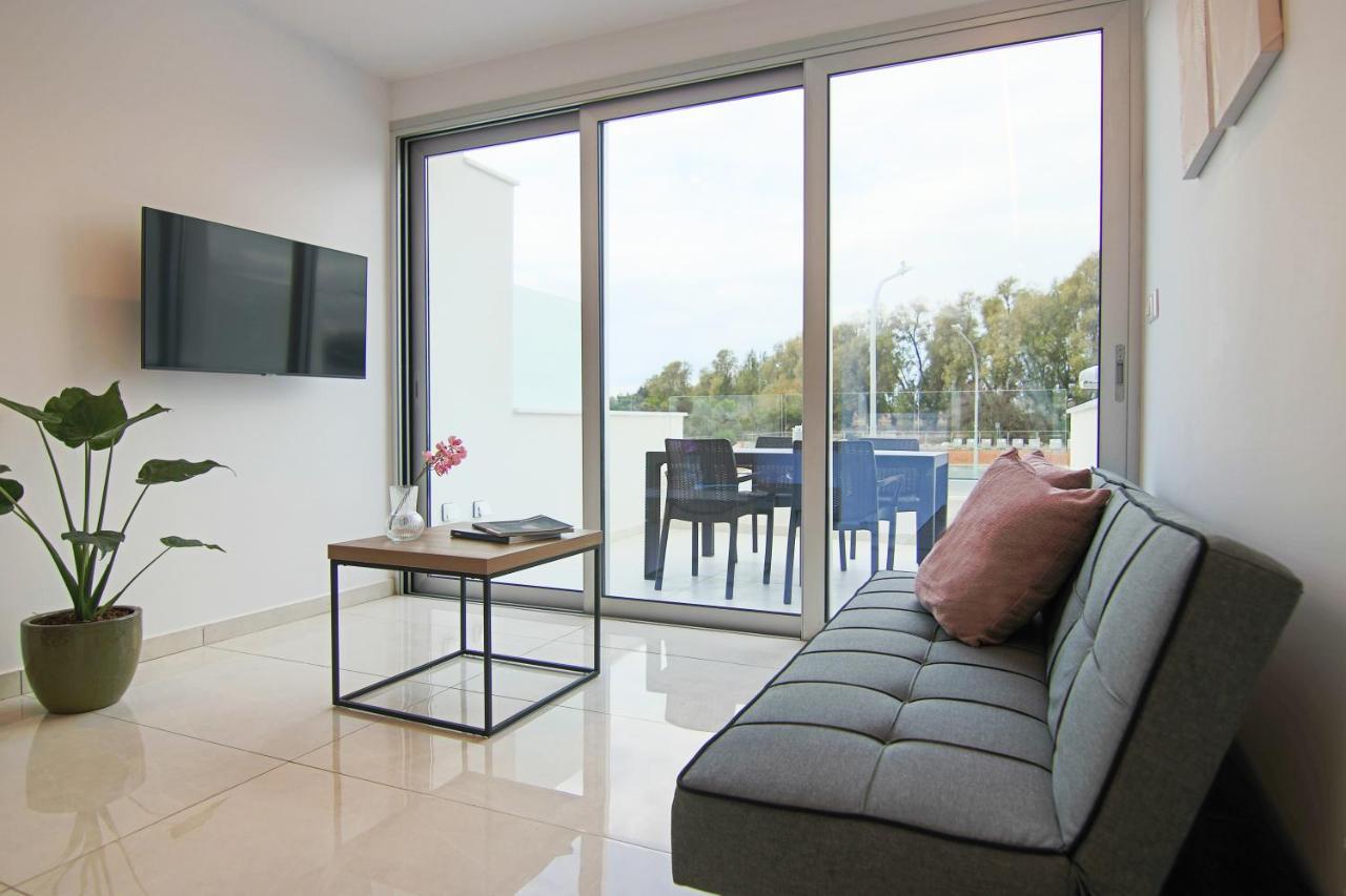 Phaedrus Living - Seaside Luxury Flat Harbour 109 Lejlighed Paphos Eksteriør billede